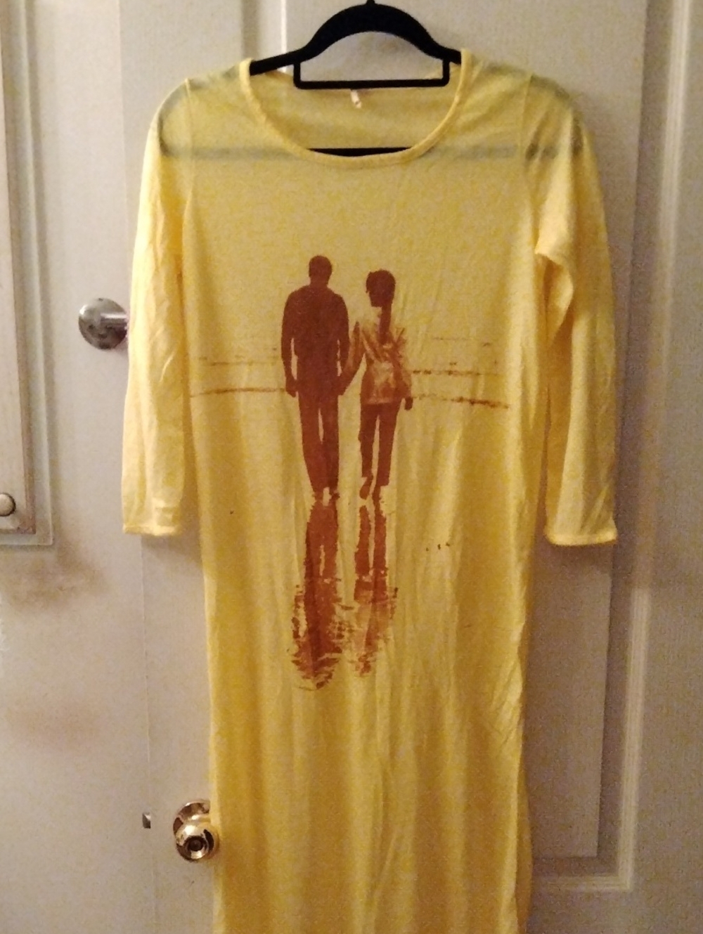 Yellow Women's Long Sleeve Beach Walk Graphic Dress